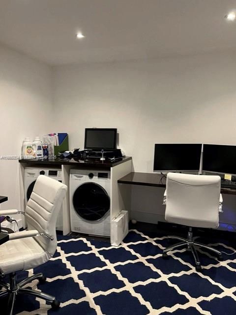 Activo con contrato: $4,395 (2 camas, 2 baños, 1583 Pies cuadrados)