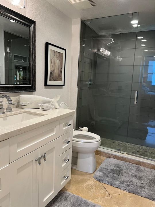 Недавно продано: $545,000 (2 спален, 2 ванн, 1226 Квадратных фут)