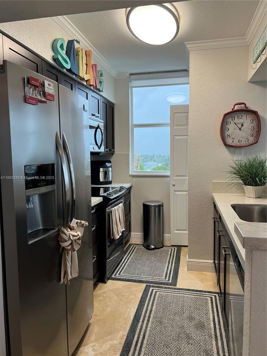 Недавно продано: $545,000 (2 спален, 2 ванн, 1226 Квадратных фут)