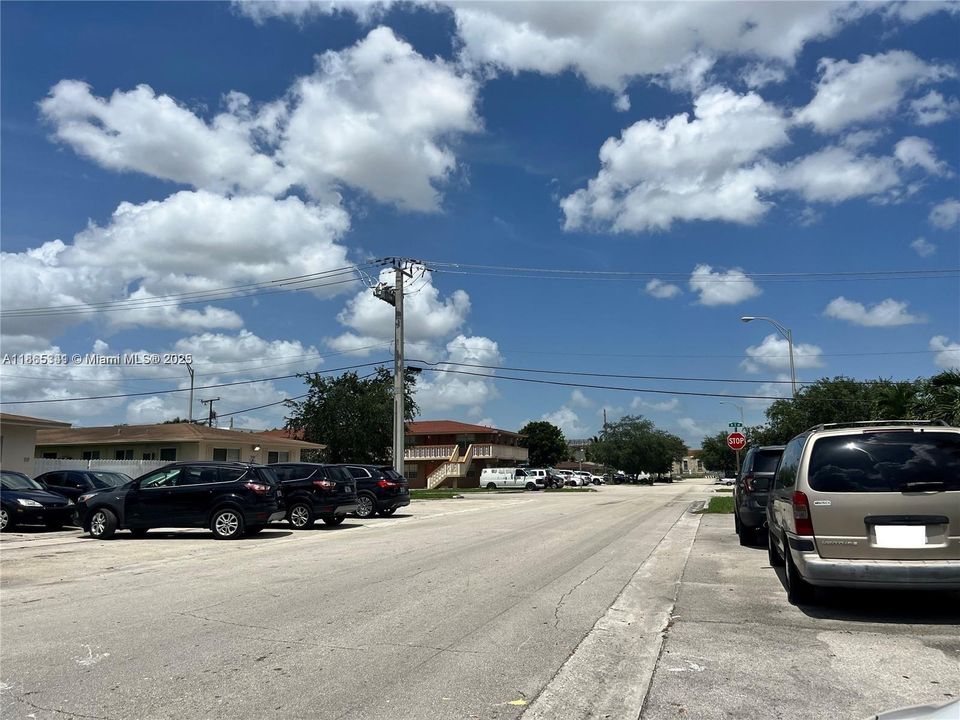 待售: $550,000 (0 贝兹, 0 浴室, 0 平方英尺)