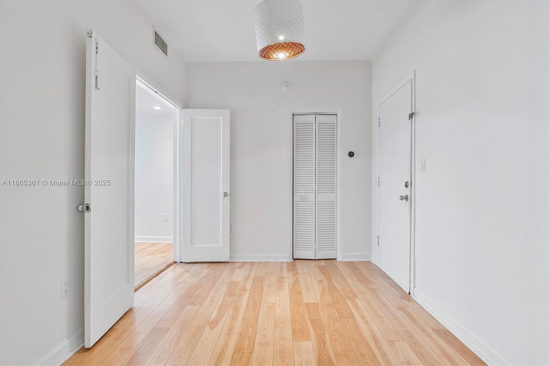 En Venta: $208,000 (1 camas, 1 baños, 450 Pies cuadrados)