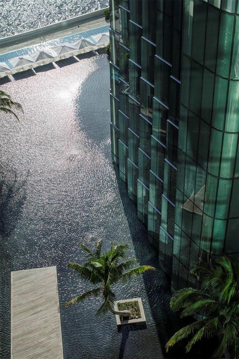 待售: $3,500,000 (2 贝兹, 2 浴室, 1910 平方英尺)