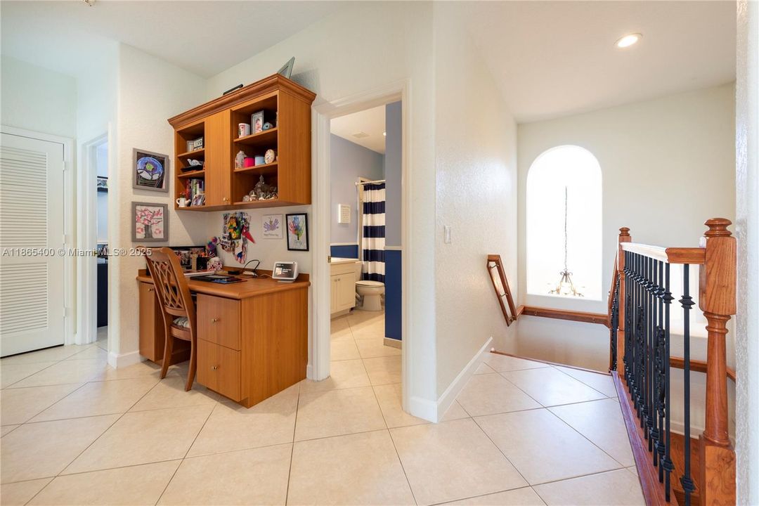 For Sale: $1,249,300 (6 beds, 5 baths, 3766 Square Feet)