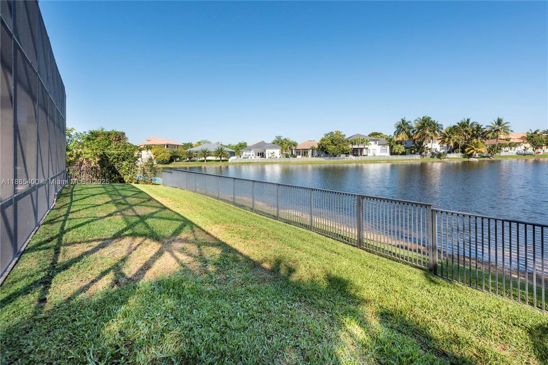 For Sale: $1,249,300 (6 beds, 5 baths, 3766 Square Feet)