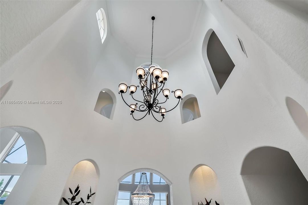 For Sale: $1,249,300 (6 beds, 5 baths, 3766 Square Feet)