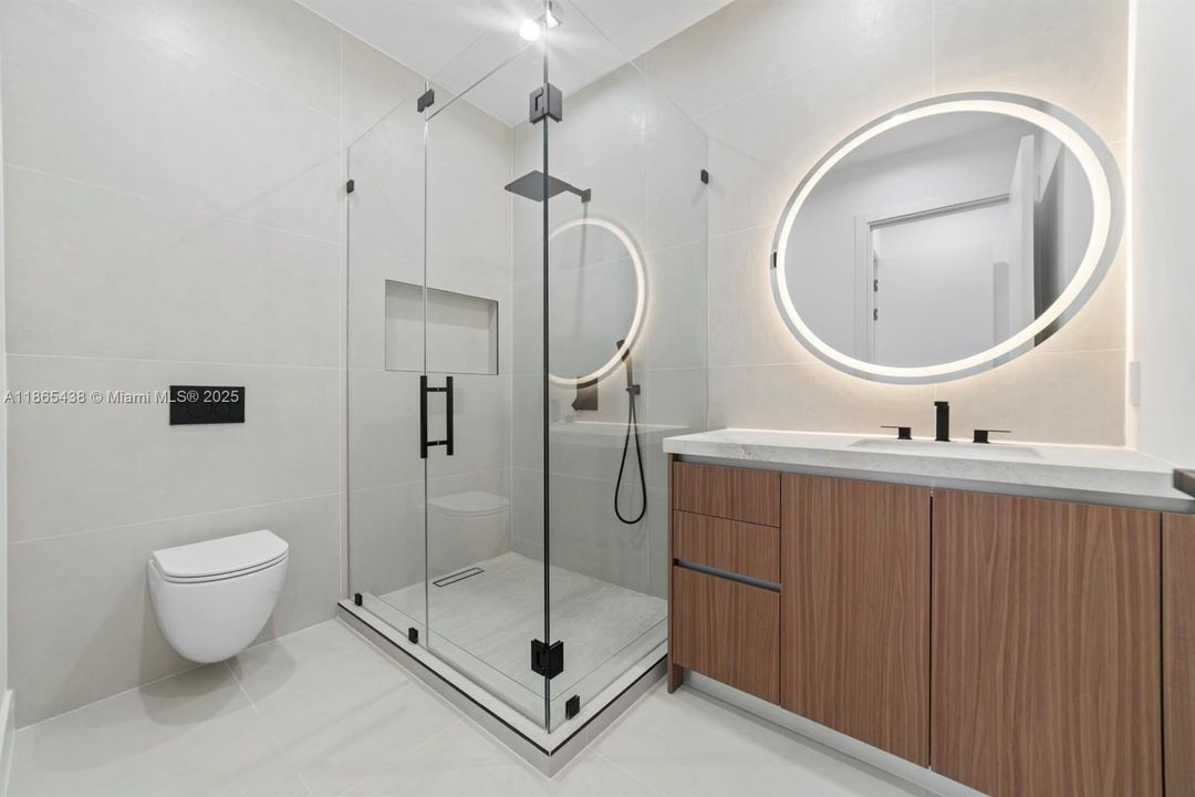 Active With Contract: $1,500,000 (3 beds, 3 baths, 2330 Square Feet)