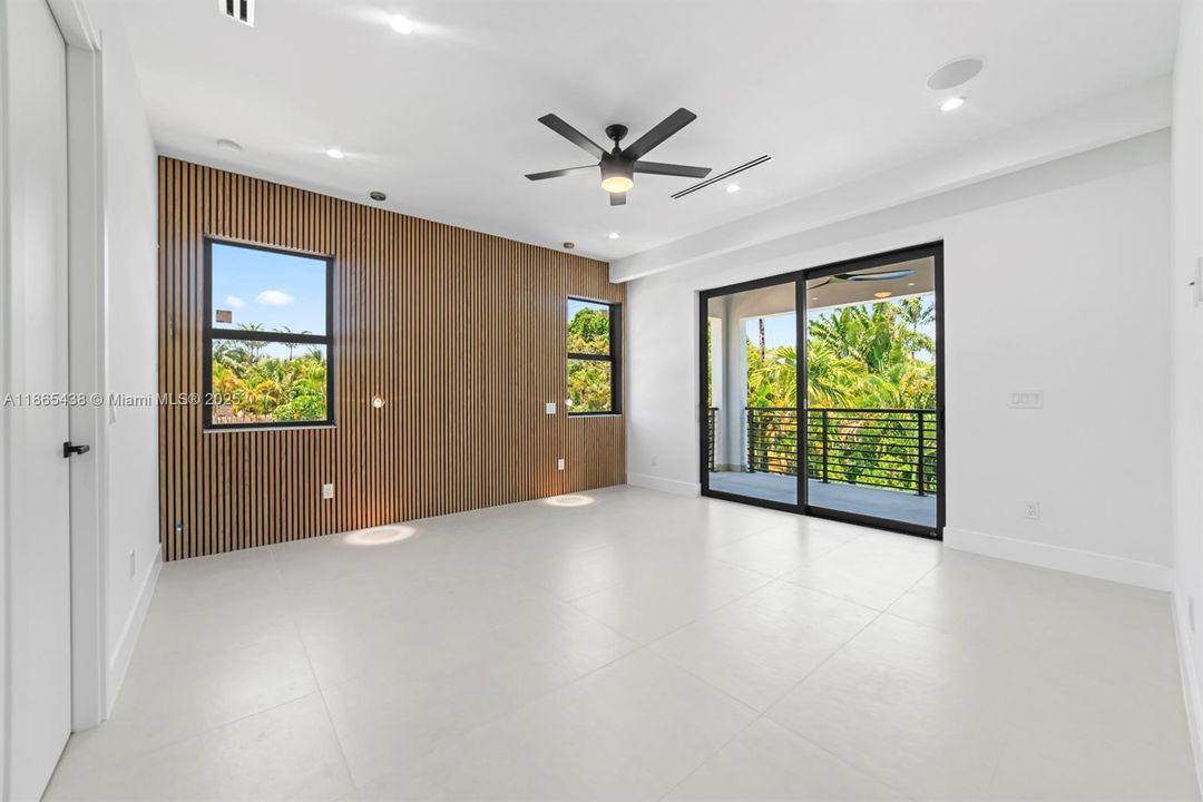Active With Contract: $1,500,000 (3 beds, 3 baths, 2330 Square Feet)