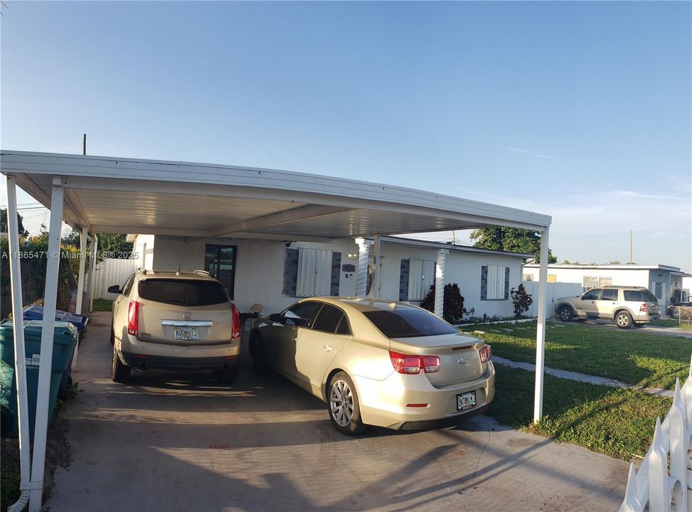 En Venta: $415,000 (3 camas, 1 baños, 0 Pies cuadrados)