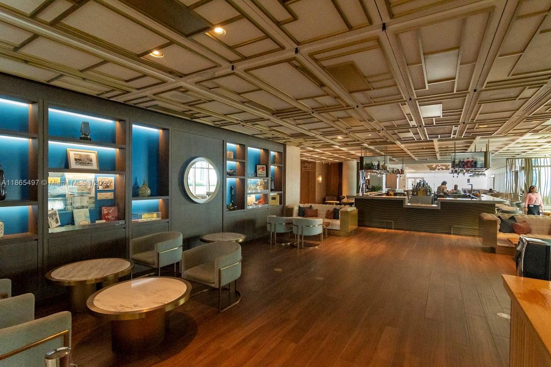 En Venta: $1,020,000 (2 camas, 2 baños, 1035 Pies cuadrados)