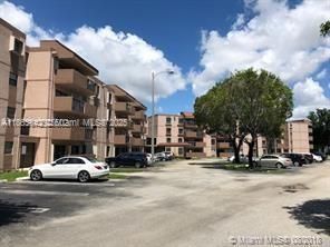 Под контрактом: $239,000 (2 спален, 2 ванн, 1170 Квадратных фут)