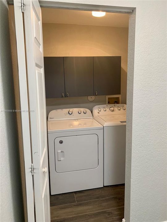 Недавно арендовано: $2,700 (2 спален, 2 ванн, 1071 Квадратных фут)