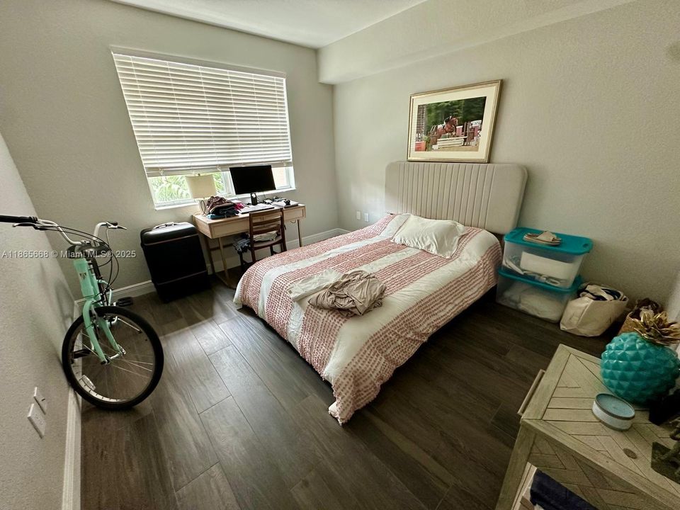 Недавно арендовано: $2,700 (2 спален, 2 ванн, 1071 Квадратных фут)