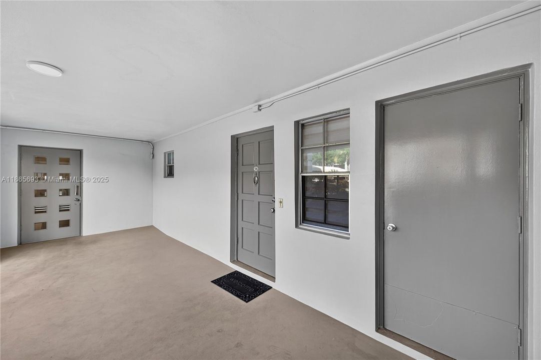 最近售出: $159,000 (1 贝兹, 1 浴室, 852 平方英尺)