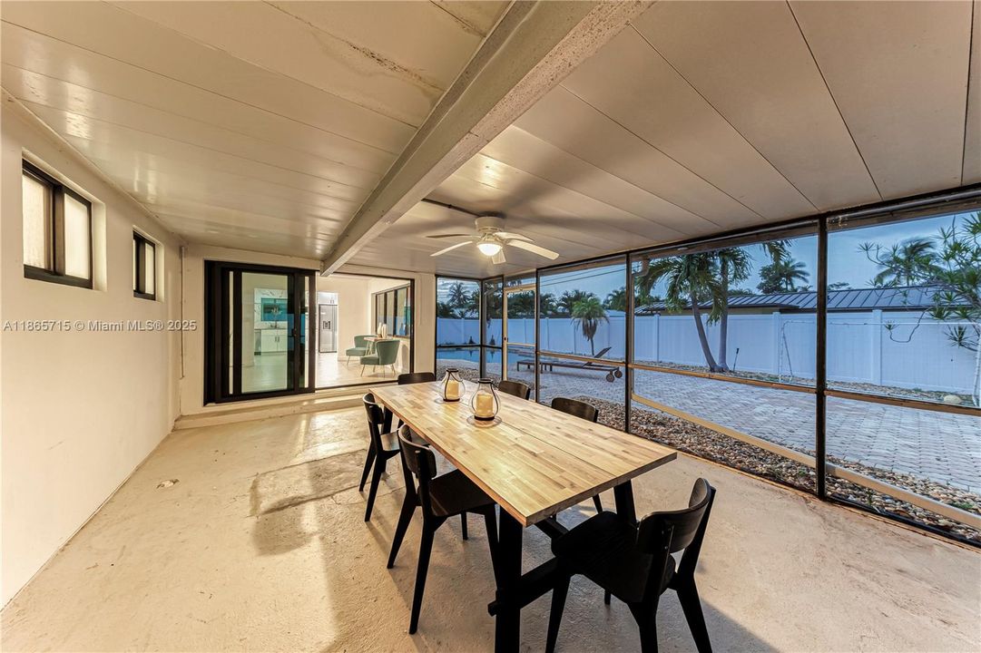 Activo con contrato: $1,099,000 (3 camas, 2 baños, 1602 Pies cuadrados)