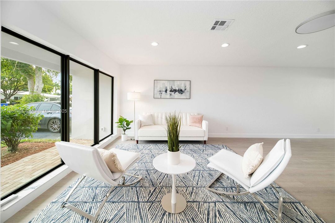 Activo con contrato: $1,099,000 (3 camas, 2 baños, 1602 Pies cuadrados)