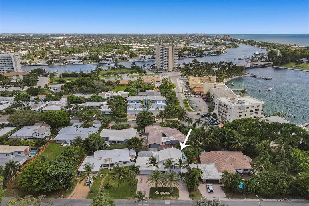 Recently Sold: $1,800,000 (4 beds, 4 baths, 2756 Square Feet)