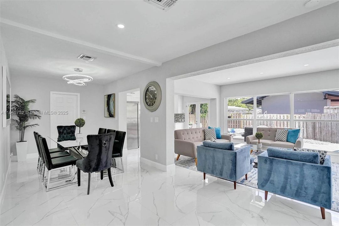 Recently Sold: $1,800,000 (4 beds, 4 baths, 2756 Square Feet)