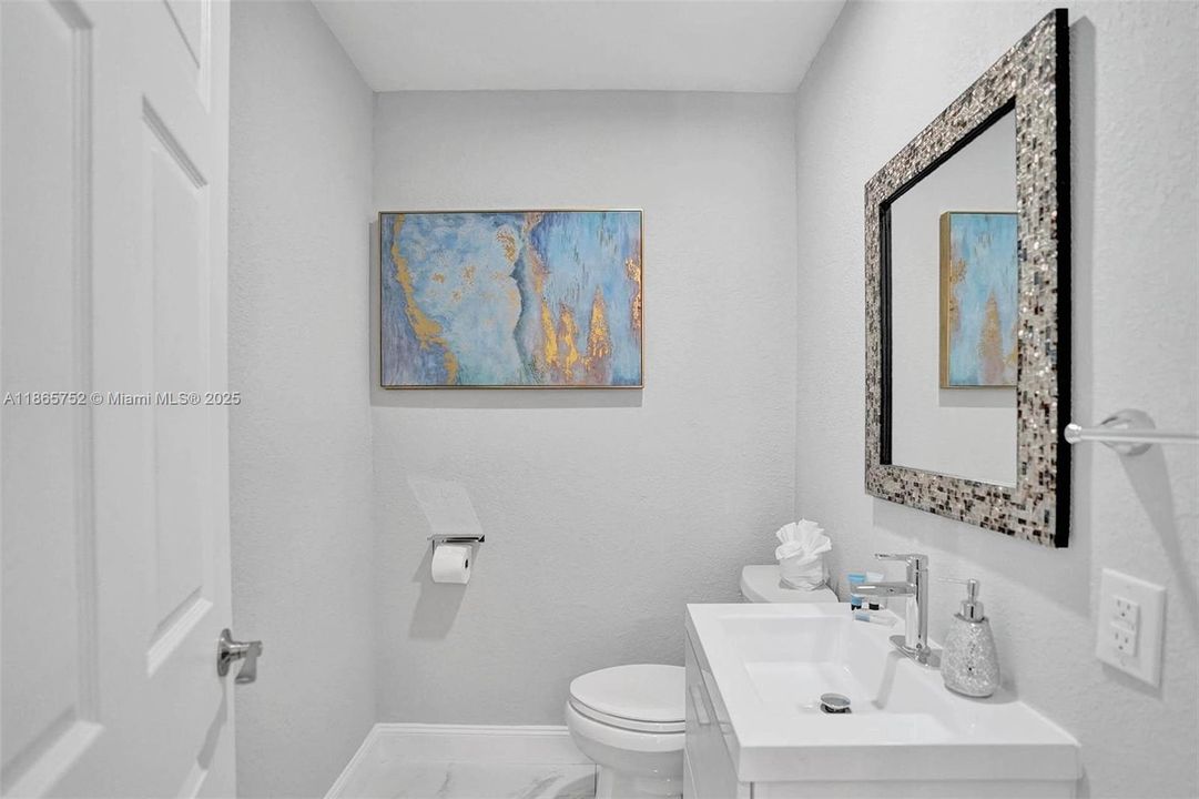 Recently Sold: $1,800,000 (4 beds, 4 baths, 2756 Square Feet)