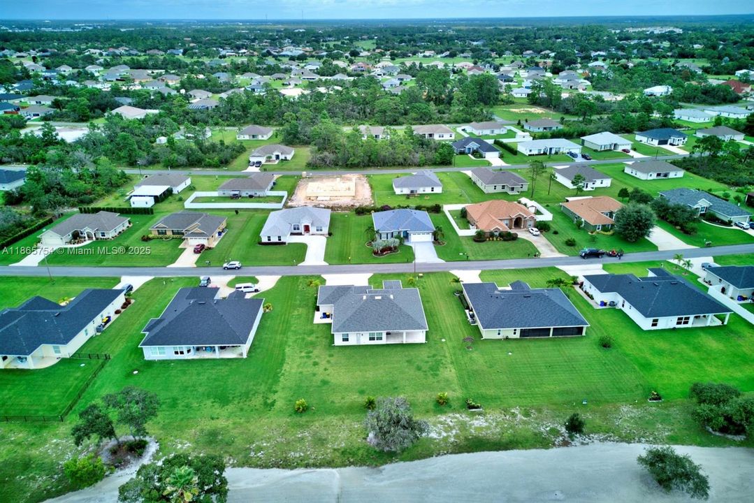 合同活跃: $509,000 (3 贝兹, 3 浴室, 2169 平方英尺)