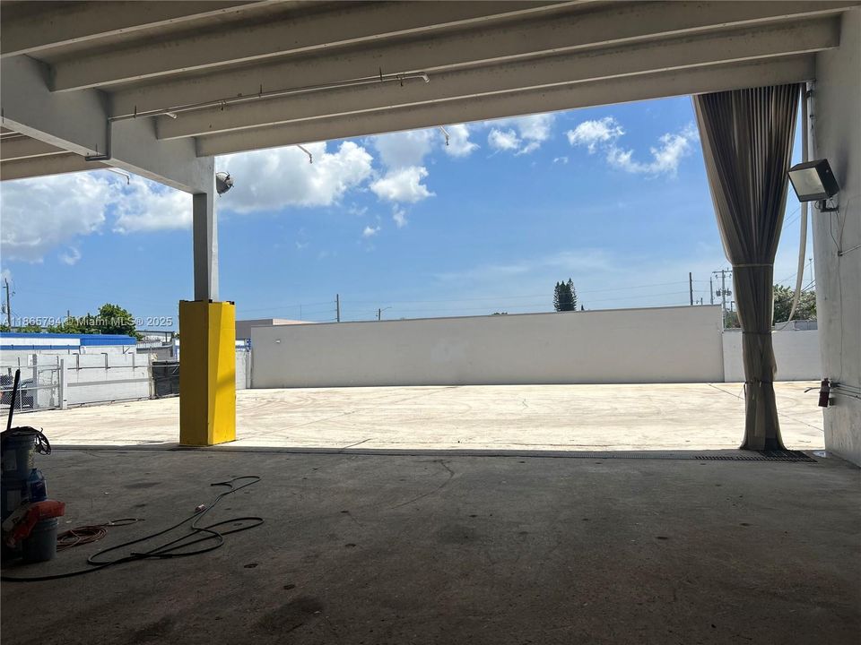 В аренду: $14,000 (0 спален, 0 ванн, 0 Квадратных фут)