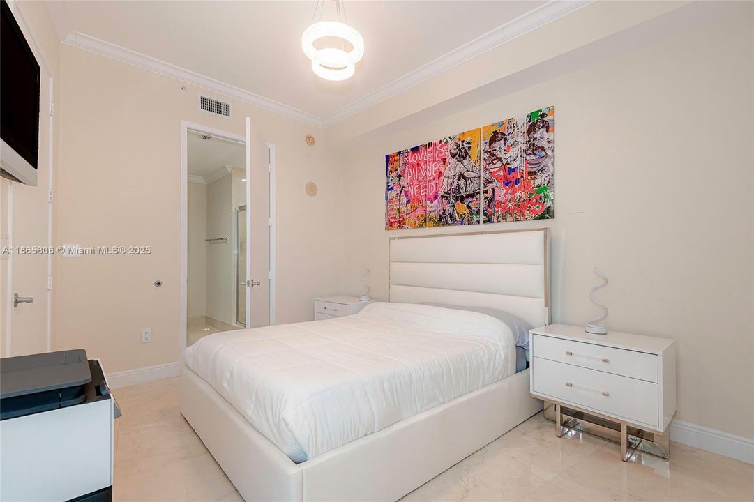 Недавно продано: $2,300,000 (3 спален, 3 ванн, 1909 Квадратных фут)