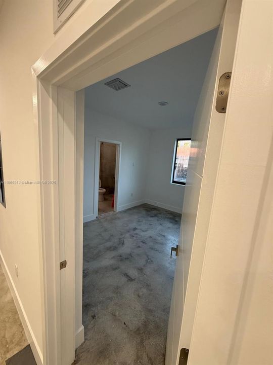 Active With Contract: $3,800 (4 beds, 3 baths, 2223 Square Feet)