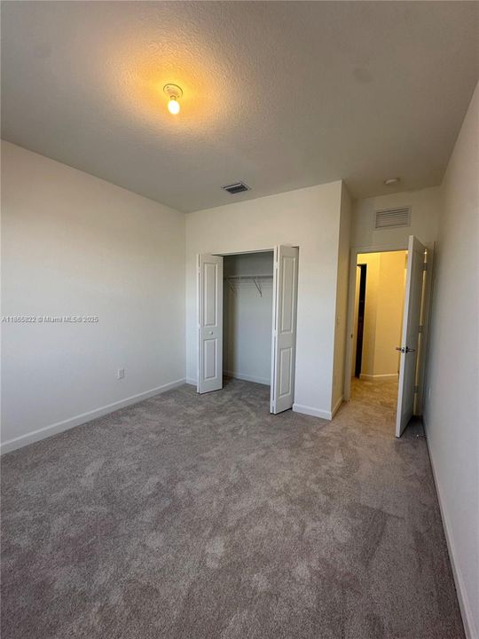 Recently Rented: $3,300 (3 beds, 2 baths, 0 Square Feet)