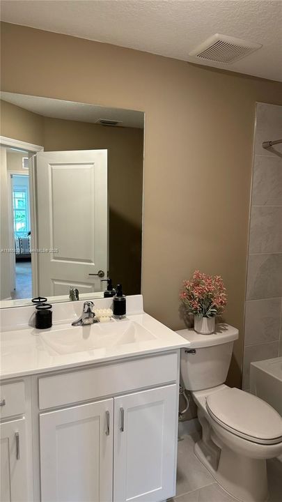 最近租的: $2,800 (3 贝兹, 2 浴室, 1600 平方英尺)