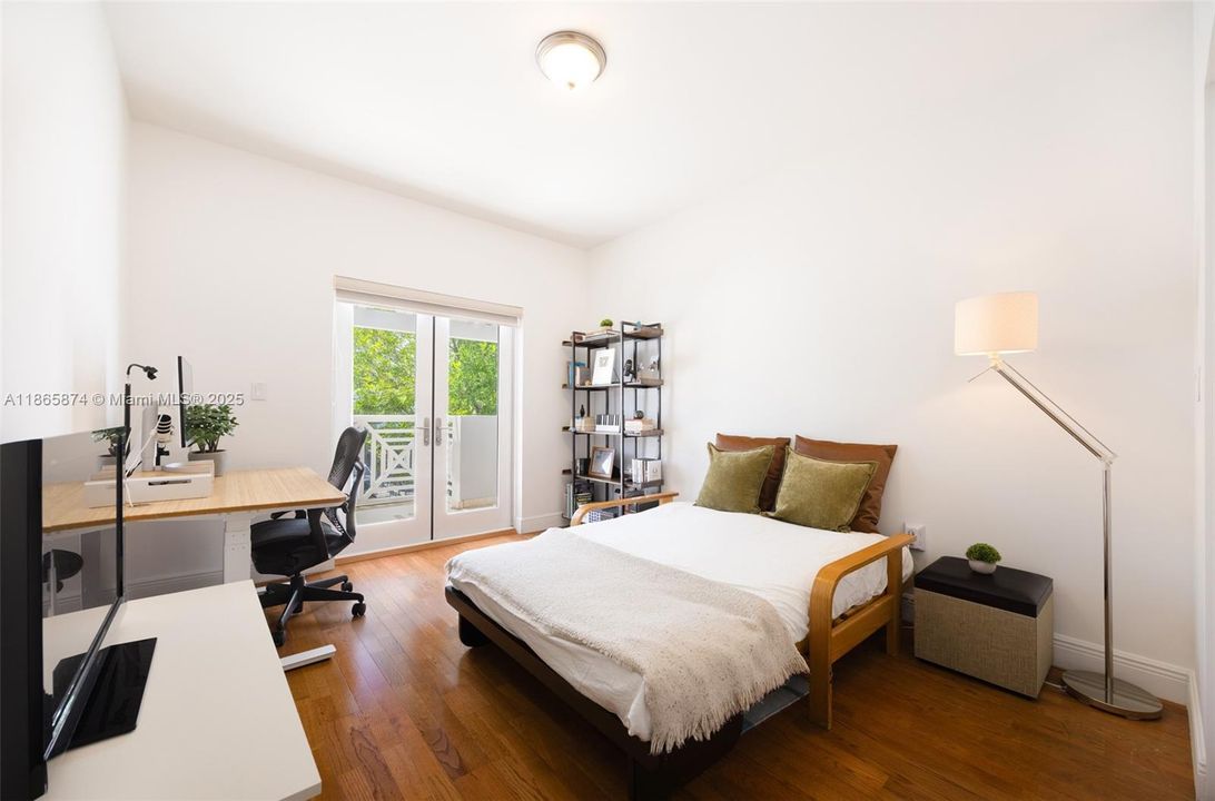 待售: $1,380,000 (3 贝兹, 2 浴室, 2291 平方英尺)