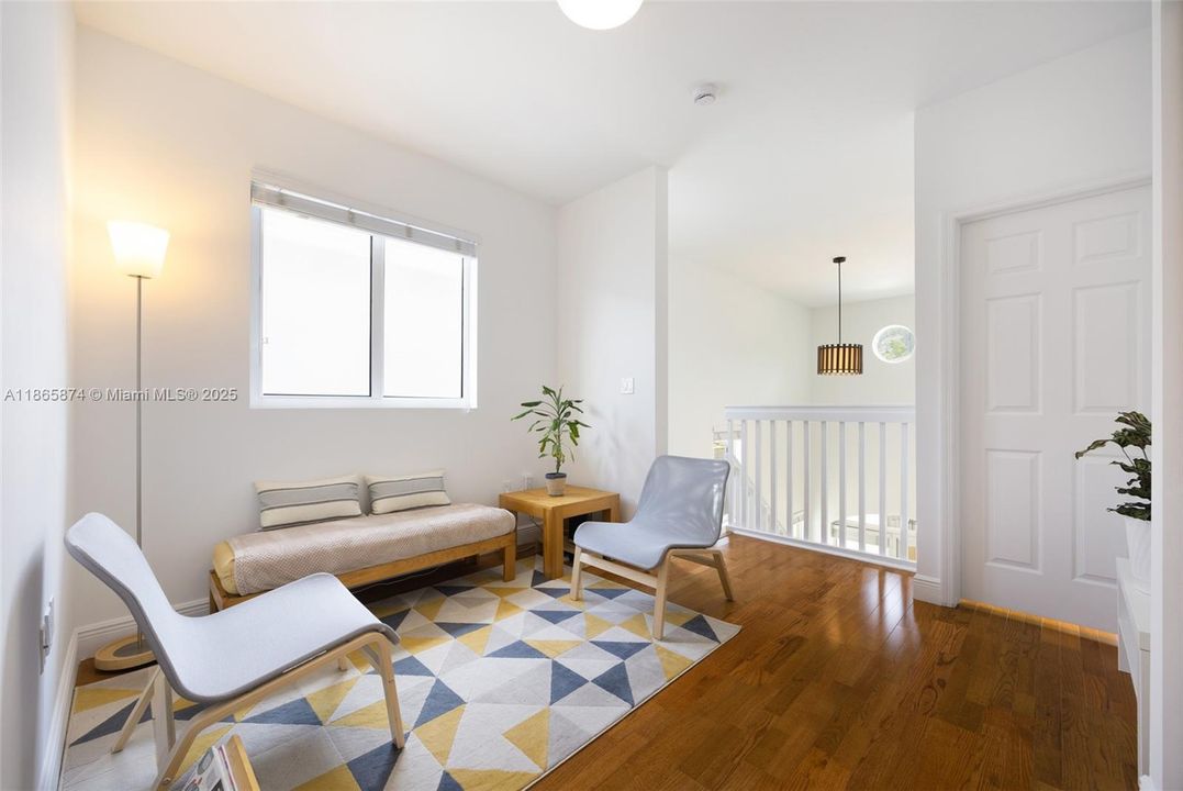 待售: $1,380,000 (3 贝兹, 2 浴室, 2291 平方英尺)