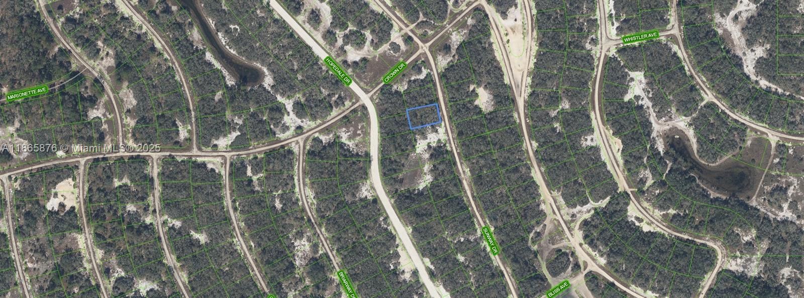 En Venta: $8,900 (0.23 acres)