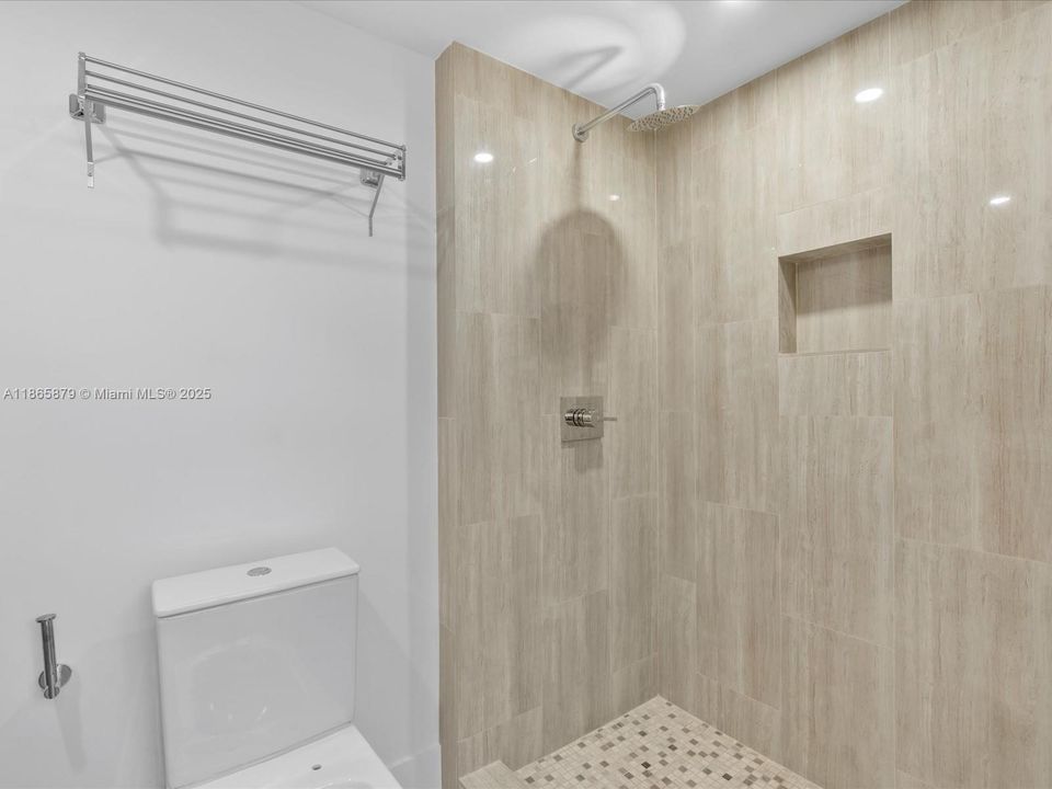 For Sale: $2,990,000 (0 beds, 0 baths, 5964 Square Feet)