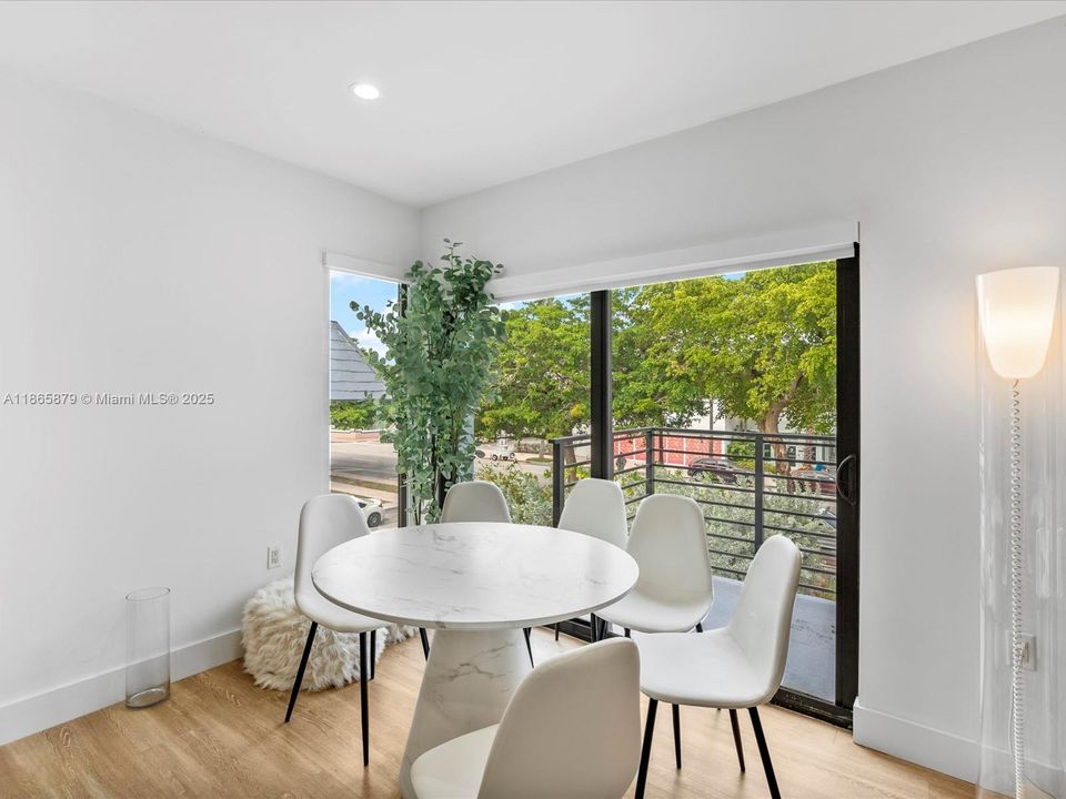 For Sale: $2,990,000 (0 beds, 0 baths, 5964 Square Feet)