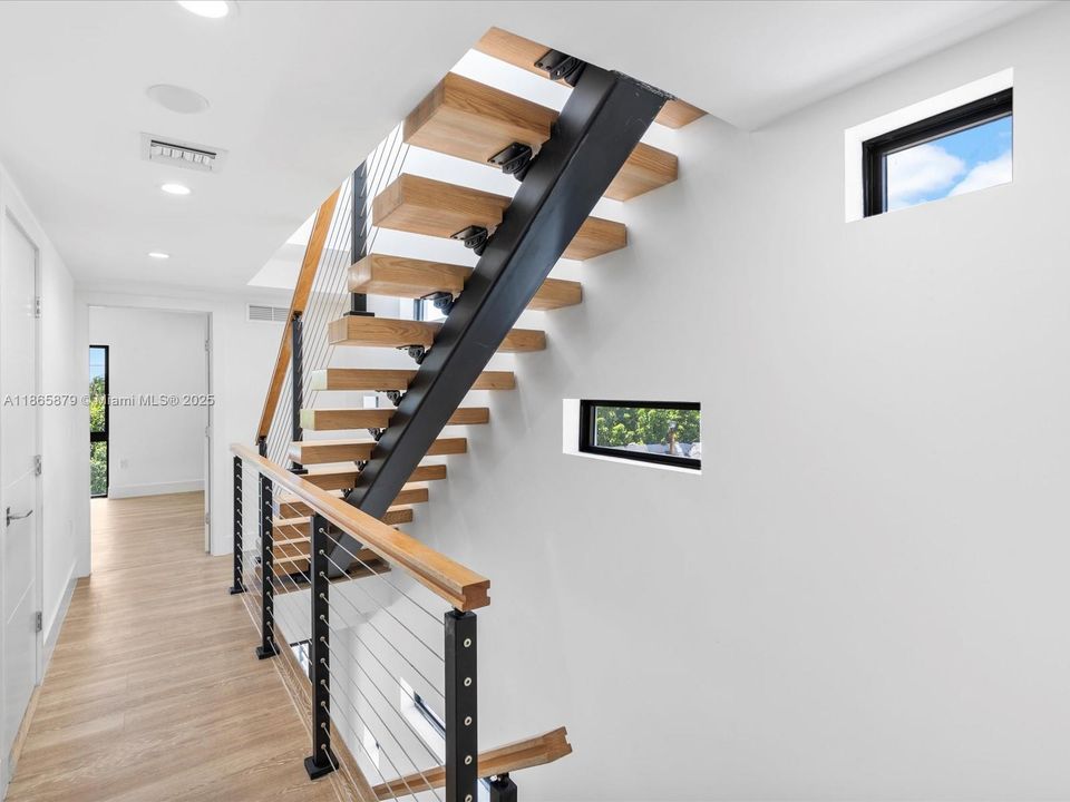 For Sale: $2,990,000 (0 beds, 0 baths, 5964 Square Feet)