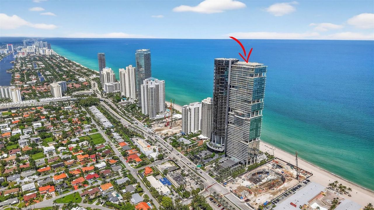 На продажу: $6,500,000 (4 спален, 5 ванн, 3252 Квадратных фут)