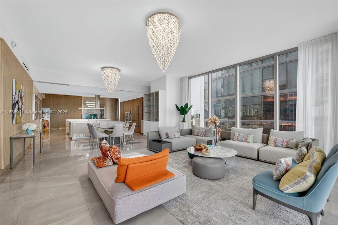 На продажу: $6,500,000 (4 спален, 5 ванн, 3252 Квадратных фут)