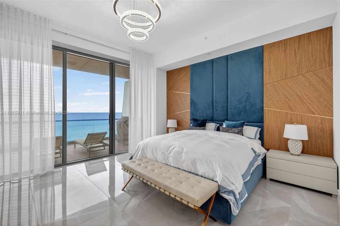 На продажу: $6,500,000 (4 спален, 5 ванн, 3252 Квадратных фут)