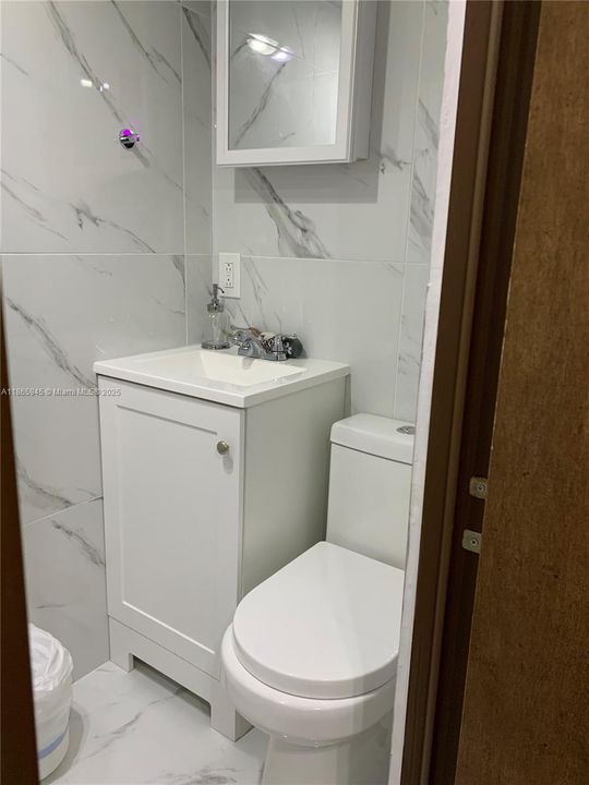 For Sale: $400,000 (2 beds, 1 baths, 0 Square Feet)