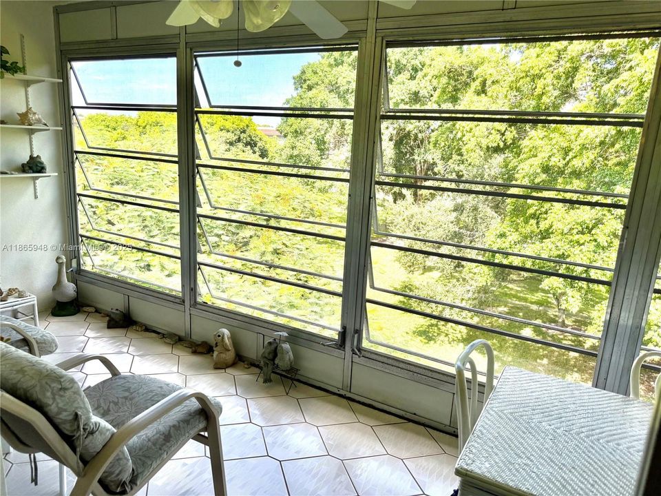 Beautiful private lanai