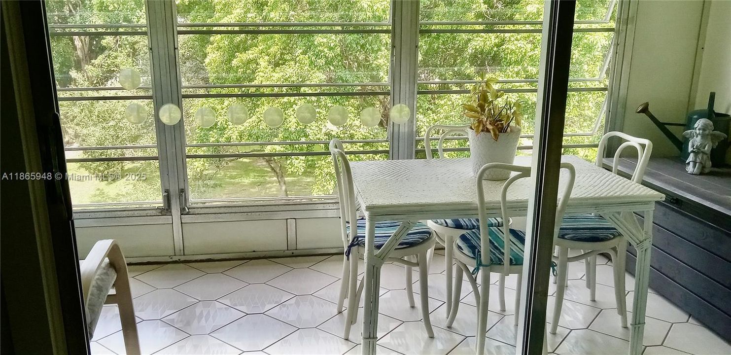 En Venta: $129,999 (2 camas, 2 baños, 1156 Pies cuadrados)