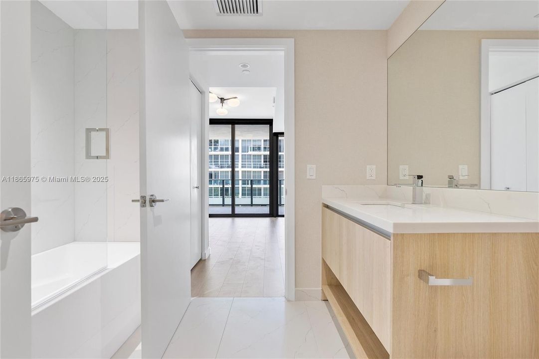 2nd Bathroom
