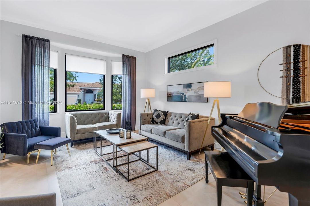 For Sale: $1,198,000 (5 beds, 4 baths, 3927 Square Feet)