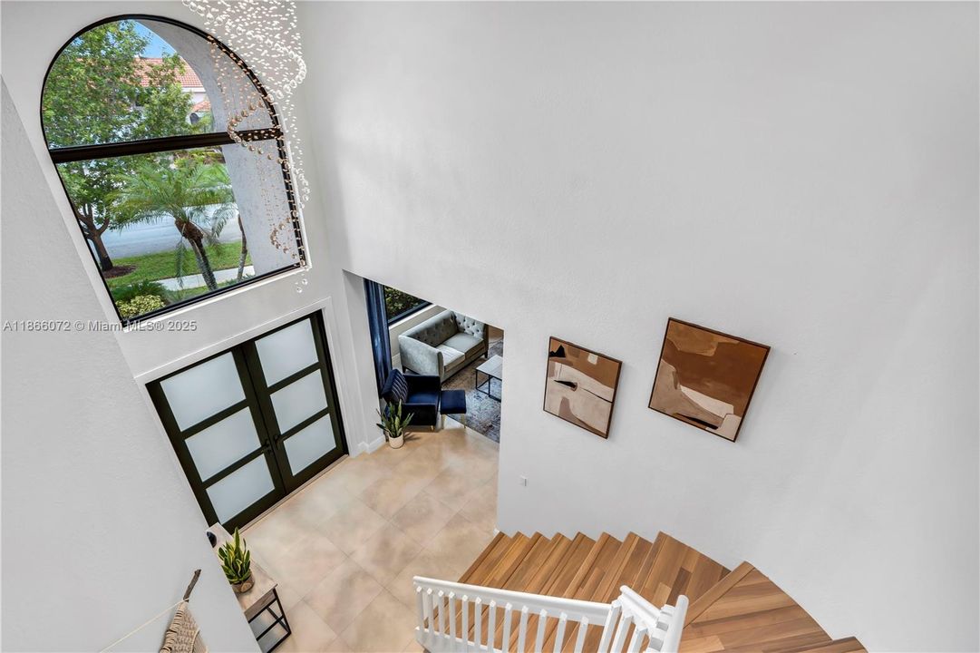 For Sale: $1,198,000 (5 beds, 4 baths, 3927 Square Feet)