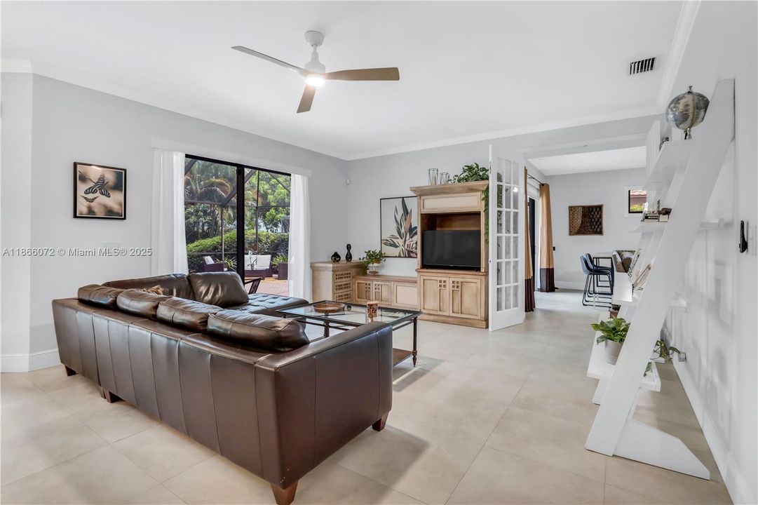 For Sale: $1,198,000 (5 beds, 4 baths, 3927 Square Feet)