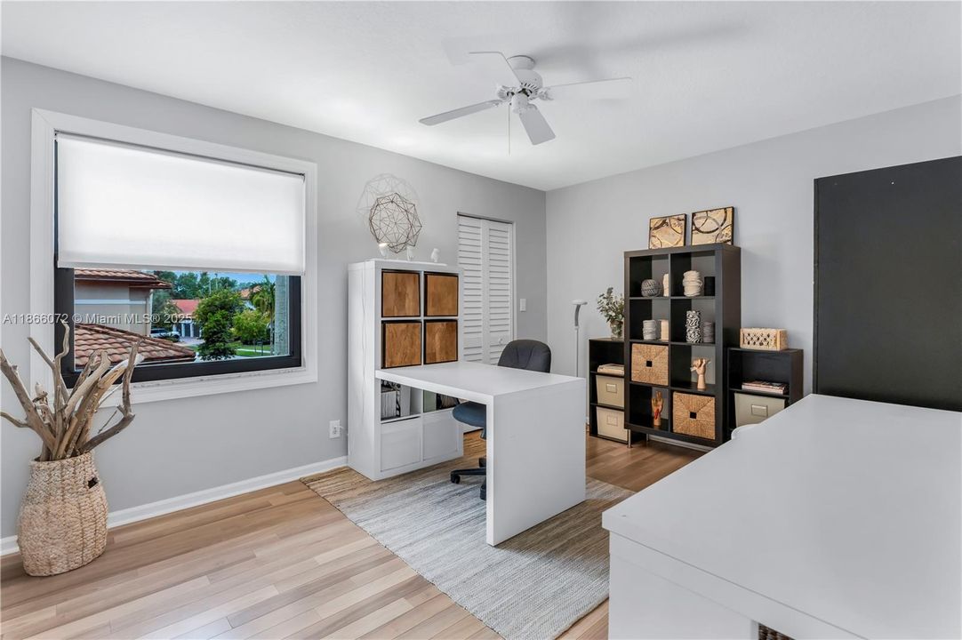 For Sale: $1,198,000 (5 beds, 4 baths, 3927 Square Feet)