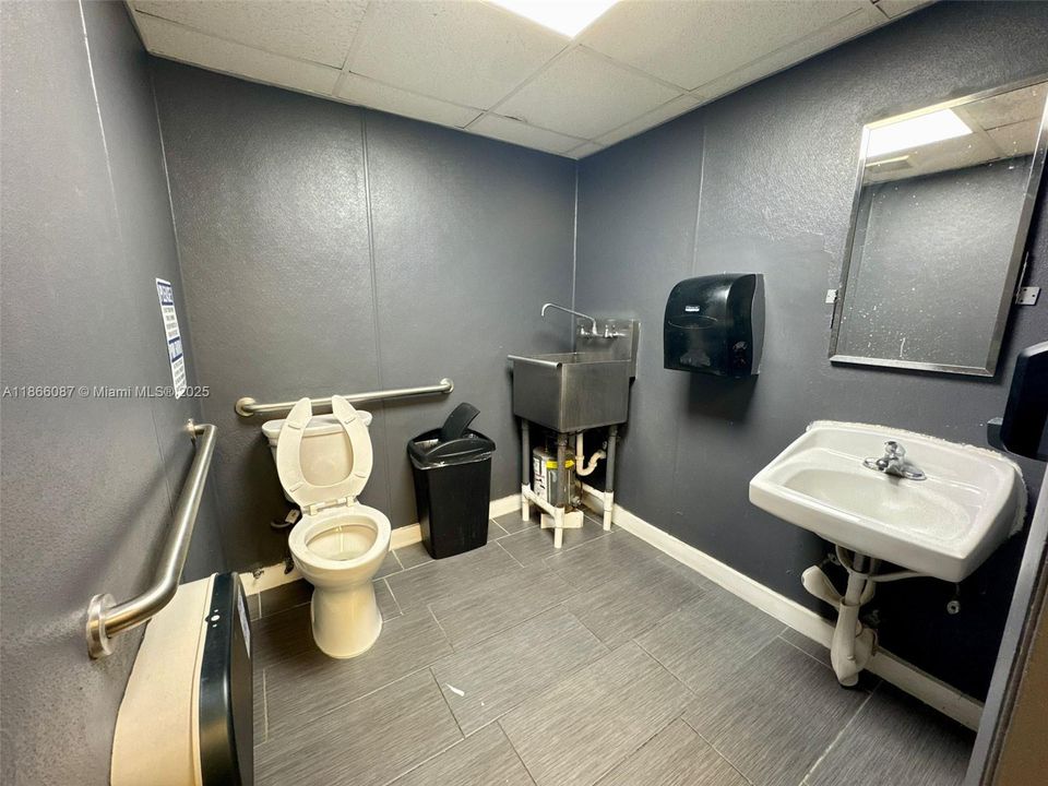 На продажу: $85,000 (0 спален, 0 ванн, 0 Квадратных фут)