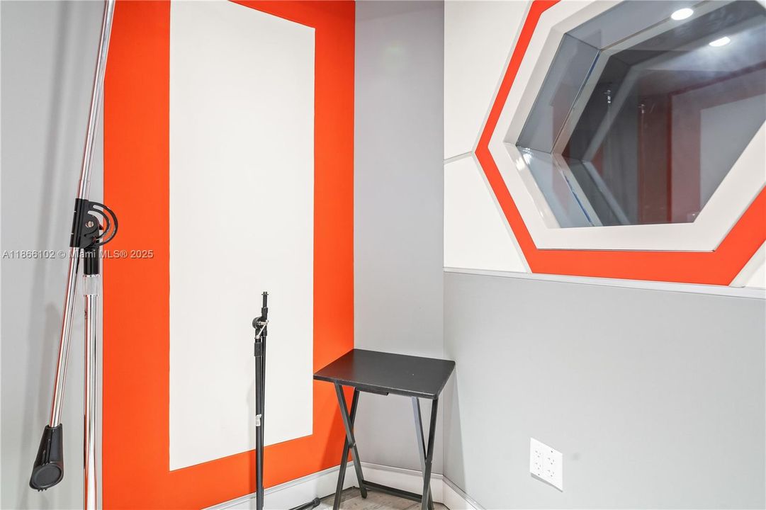 В аренду: $45 (0 спален, 0 ванн, 0 Квадратных фут)