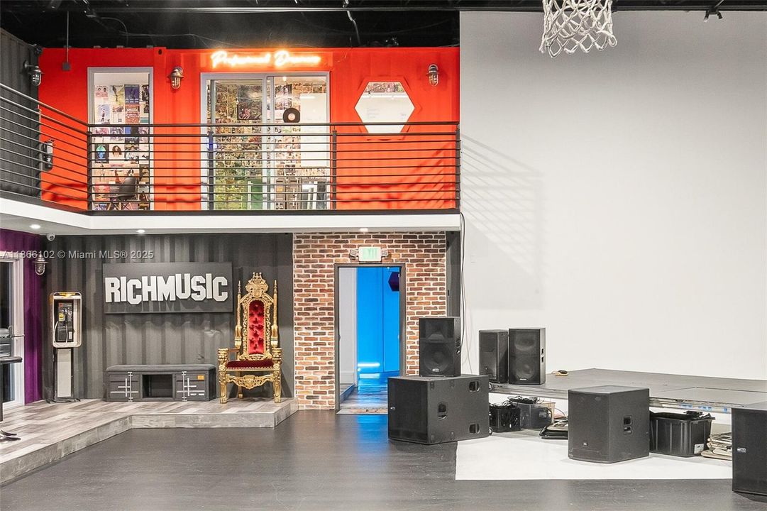 В аренду: $45 (0 спален, 0 ванн, 0 Квадратных фут)