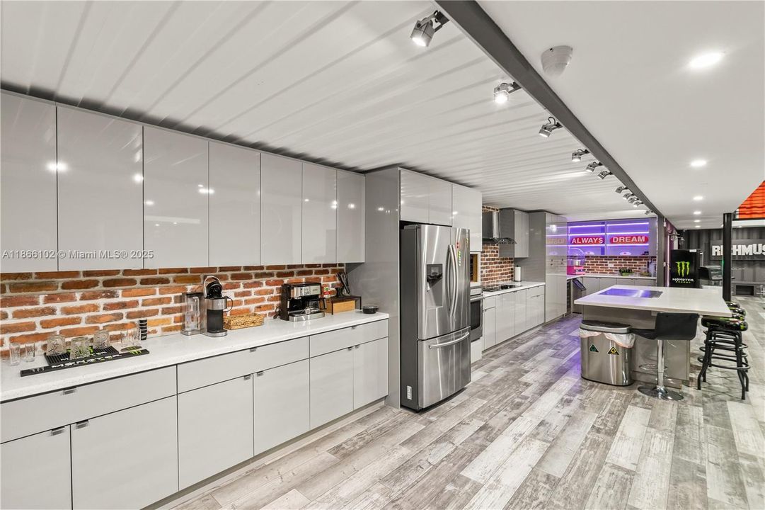 В аренду: $45 (0 спален, 0 ванн, 0 Квадратных фут)