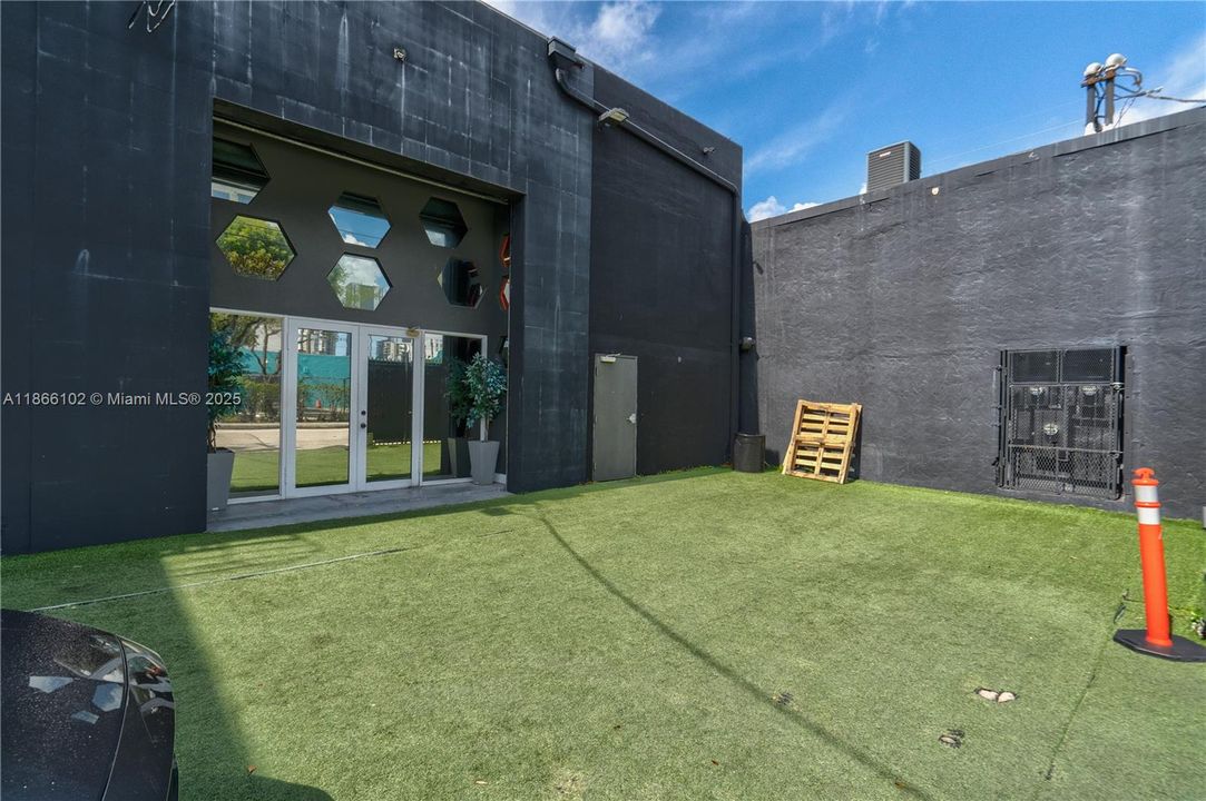 В аренду: $45 (0 спален, 0 ванн, 0 Квадратных фут)